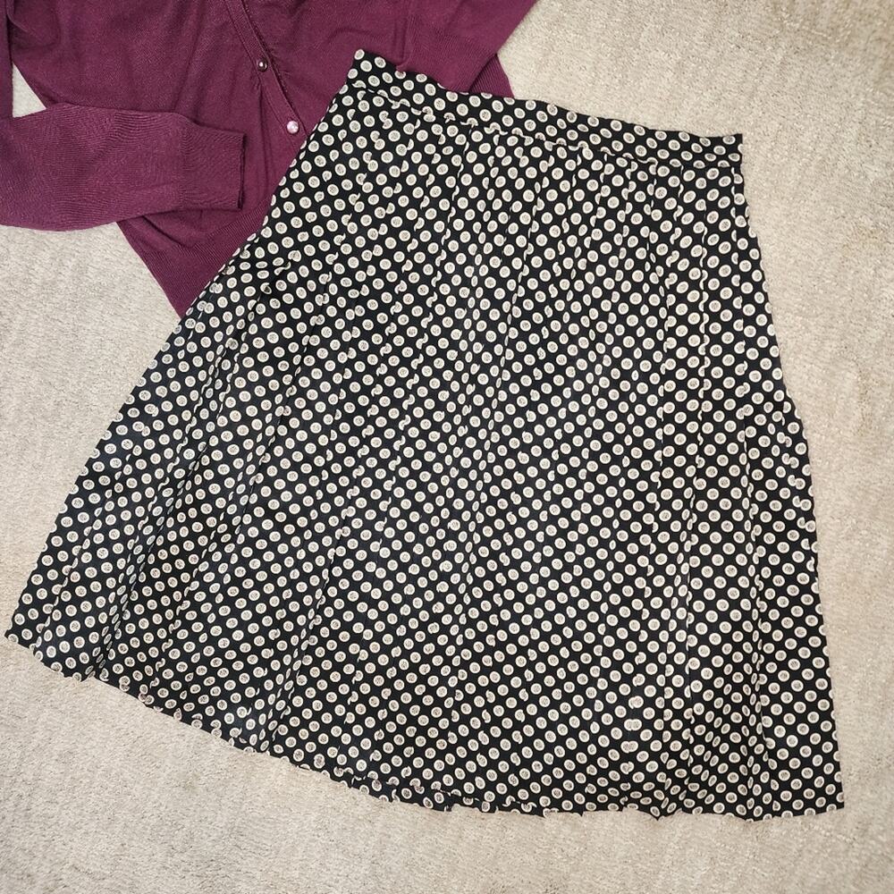 🌻3 for $18 Black Satin Polka Dot Pleated Skirt